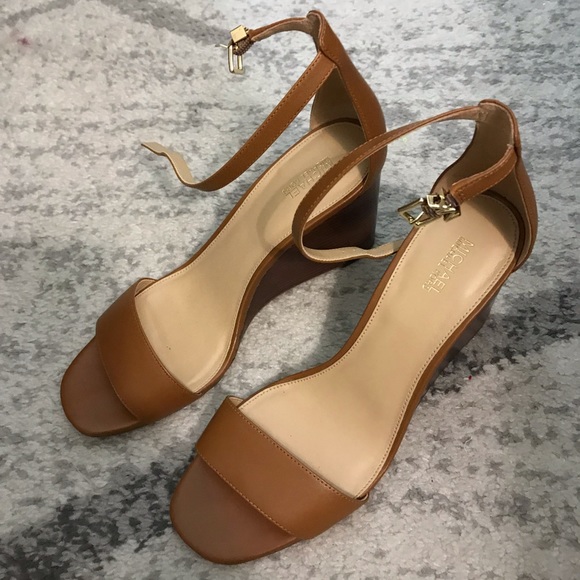 michael michael kors fiona wedge dress sandals